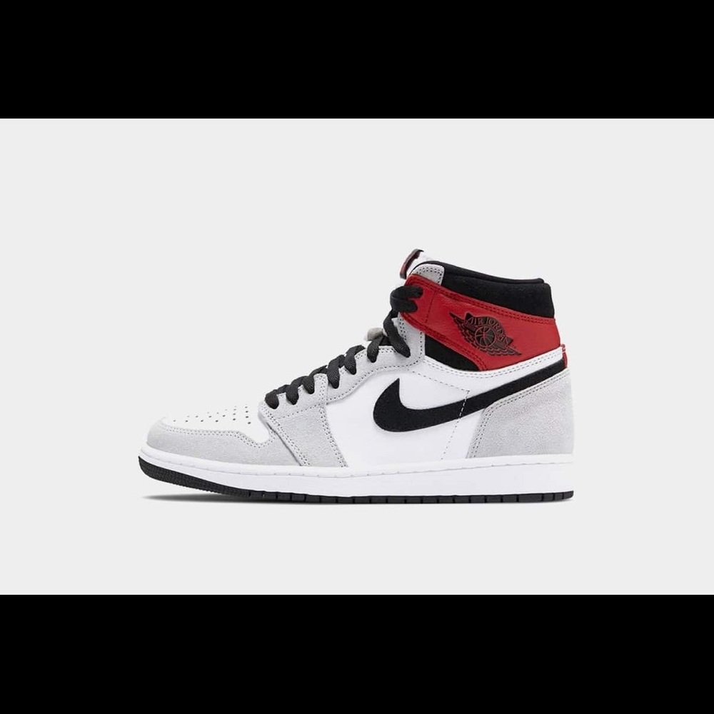 Jordan Smoke 1